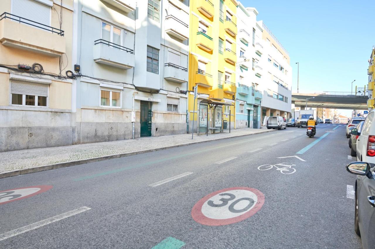 Quiet&Central 2BR APT, By TimeCooler Lisboa Exterior foto