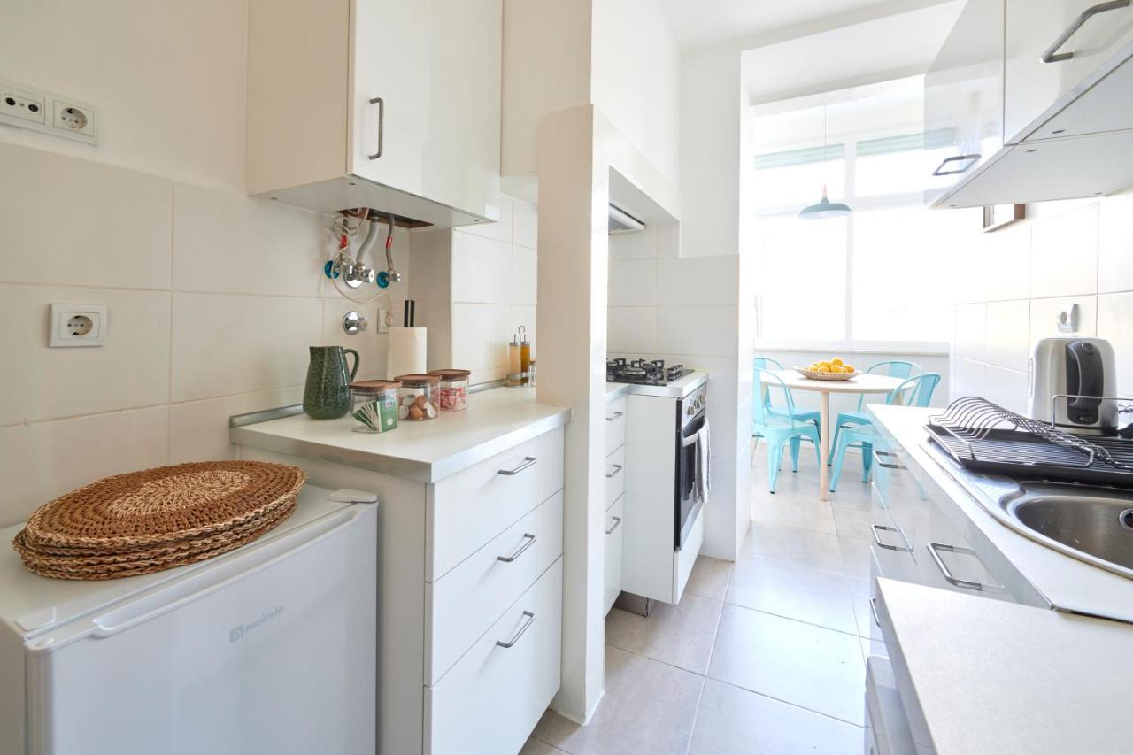 Quiet&Central 2BR APT, By TimeCooler Lisboa Exterior foto