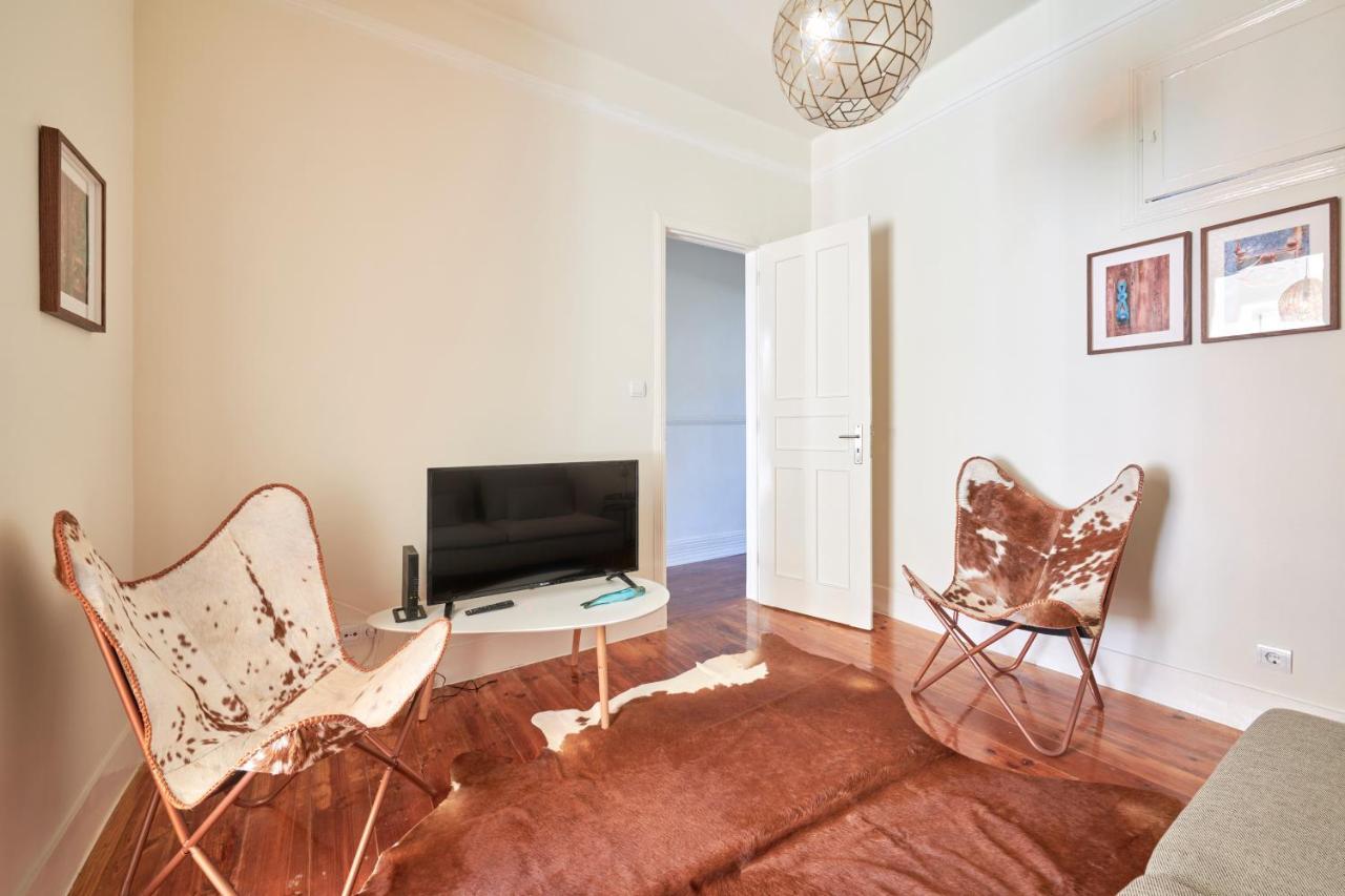 Quiet&Central 2BR APT, By TimeCooler Lisboa Exterior foto